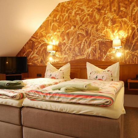 Pension Gruenes Herz Tonndorf Экстерьер фото