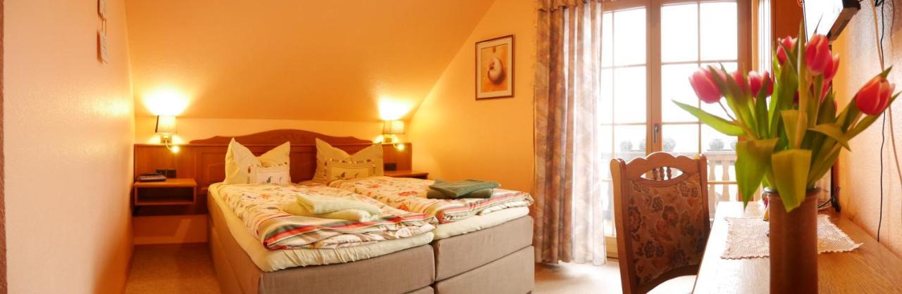 Pension Gruenes Herz Tonndorf Экстерьер фото